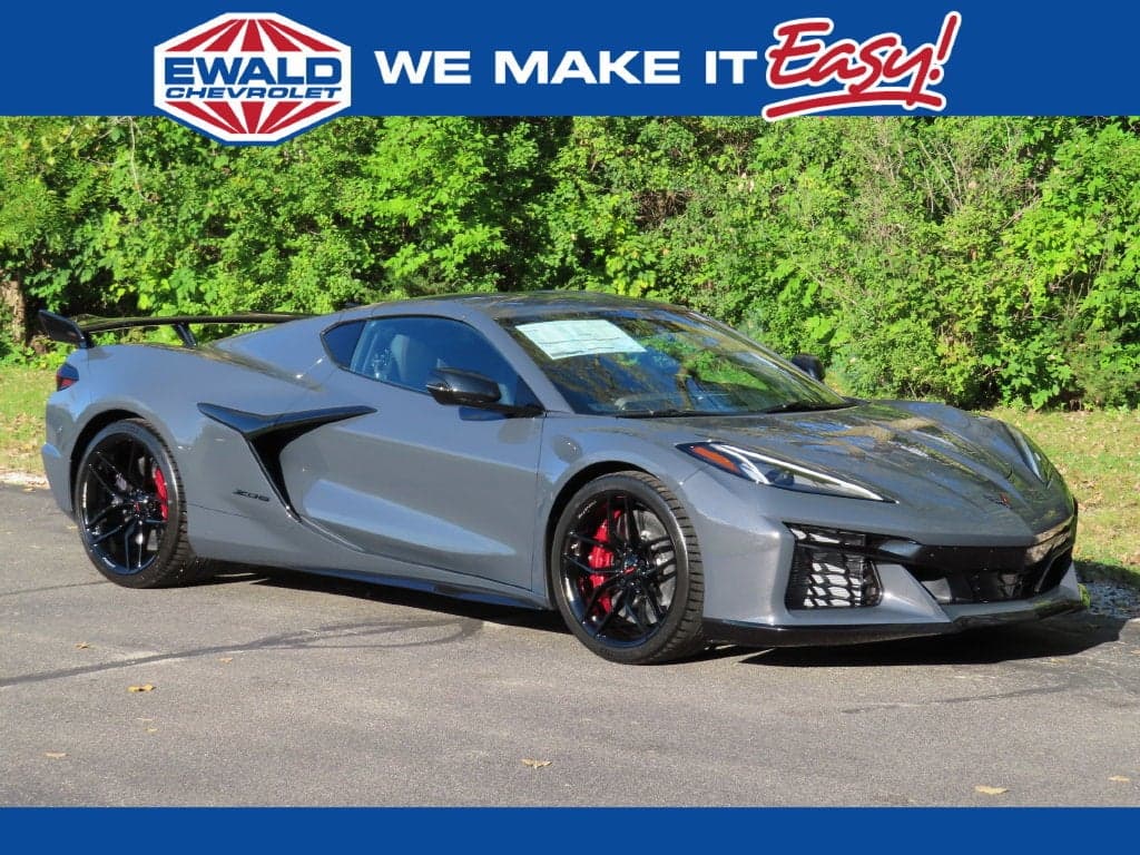 2027 Chevrolet Corvette 2LZ — photo 1 of 41