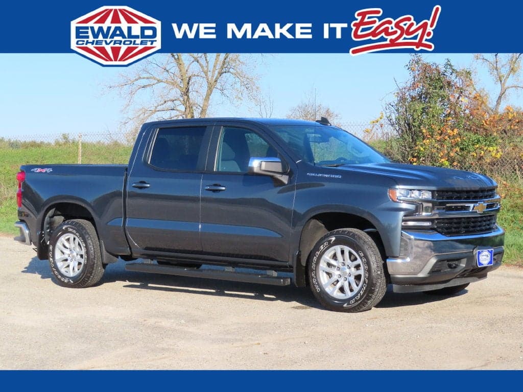 2019 Chevrolet Silverado 1500 LT — photo 1 of 5