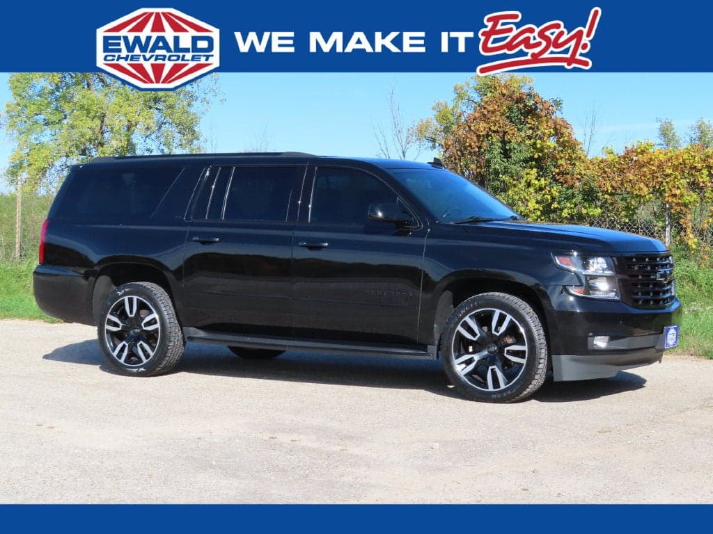 2020 Chevrolet Suburban LT — photo 1 of 5