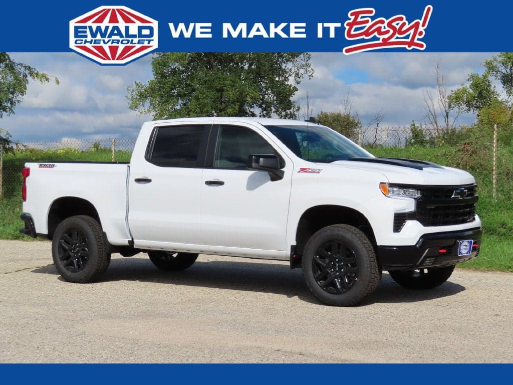 2026 Chevrolet Silverado 1500 LT Trail Boss — photo 1 of 35