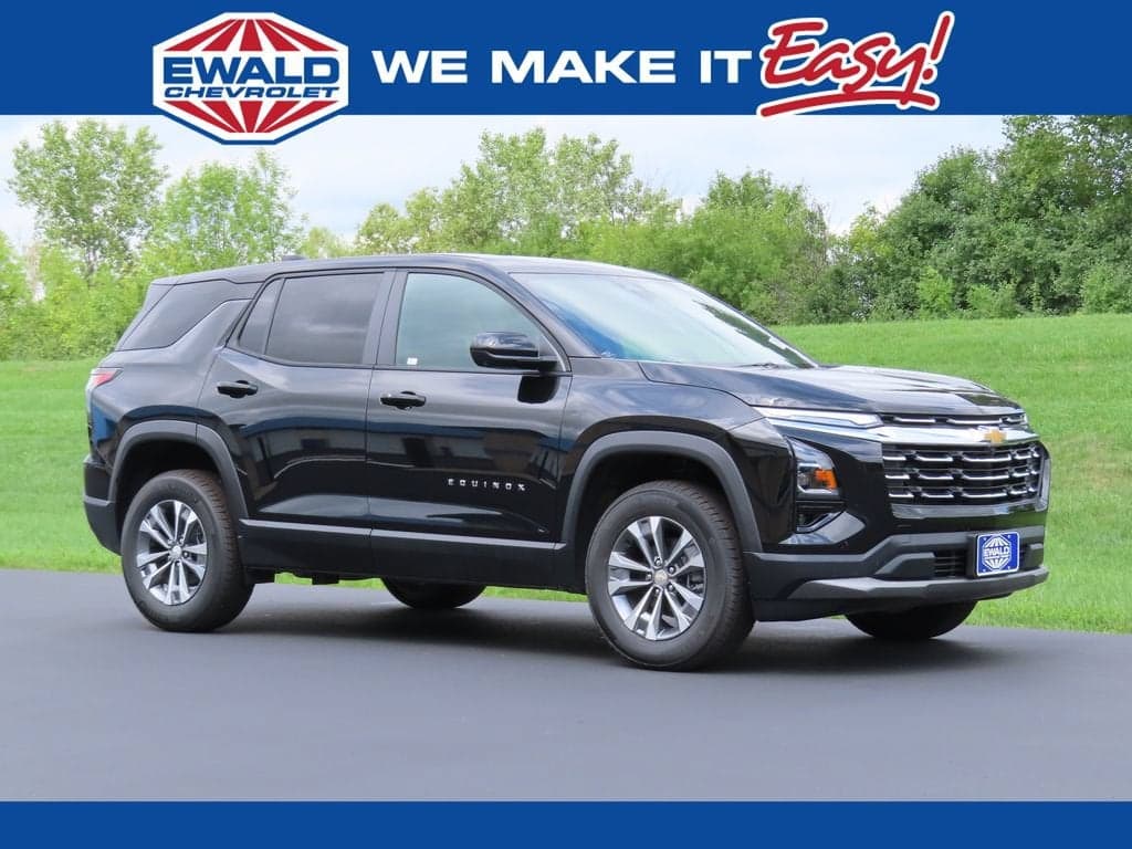 2027 Chevrolet Equinox LT — photo 1 of 33