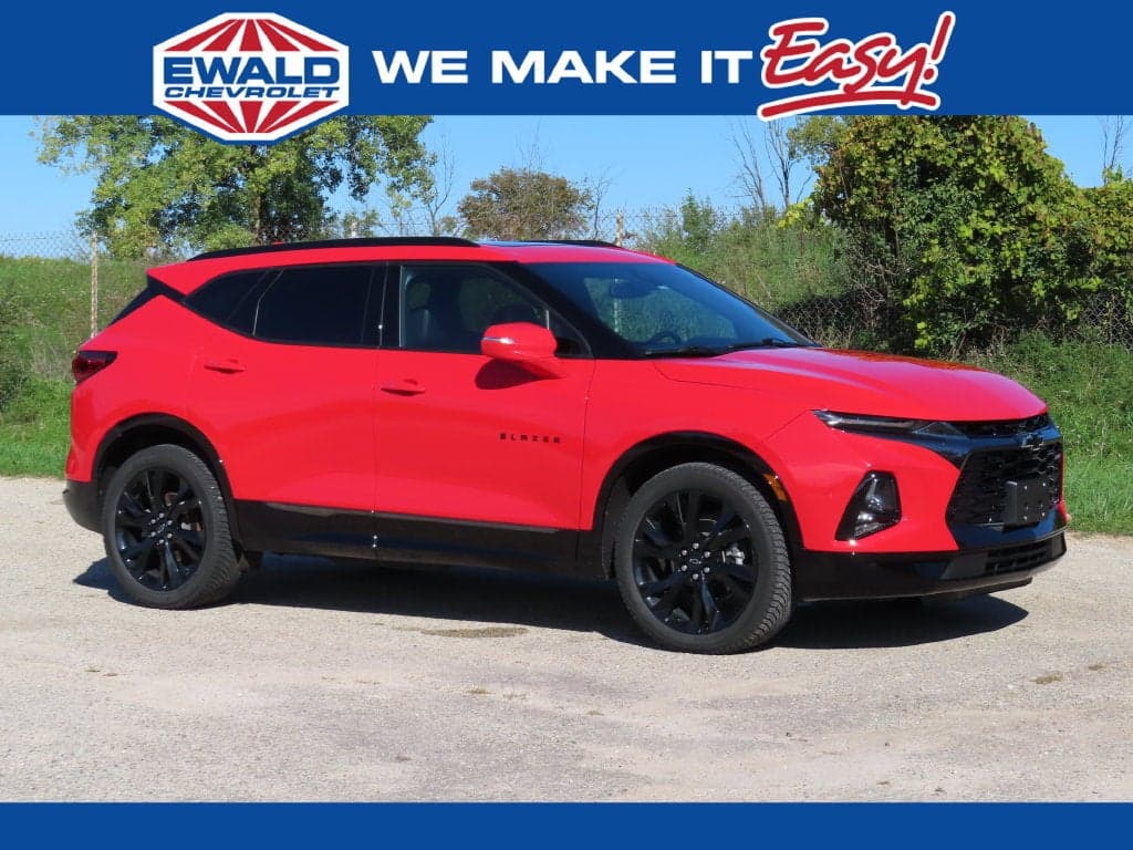 2022 Chevrolet Blazer RS — photo 1 of 31