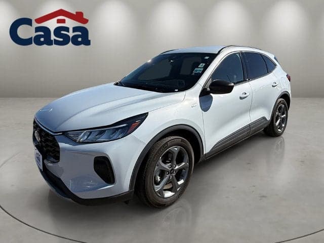 2025 Ford Escape ST-Line — photo 1 of 39