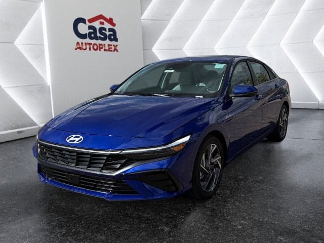 2025 Hyundai Elantra Limited — photo 1 of 5