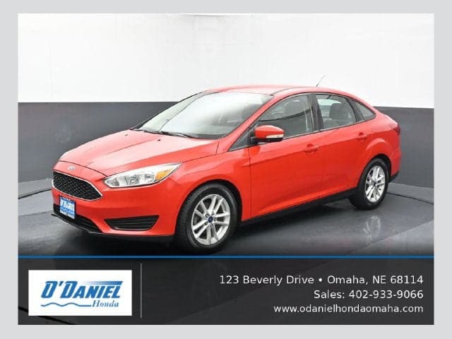 2017 Ford Focus SE — photo 1 of 61
