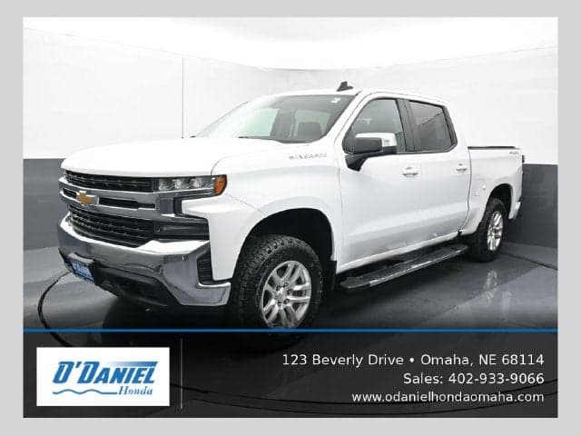 2020 Chevrolet Silverado 1500 LT — photo 1 of 5