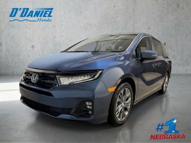 2027 Honda Odyssey Touring — photo 1 of 5