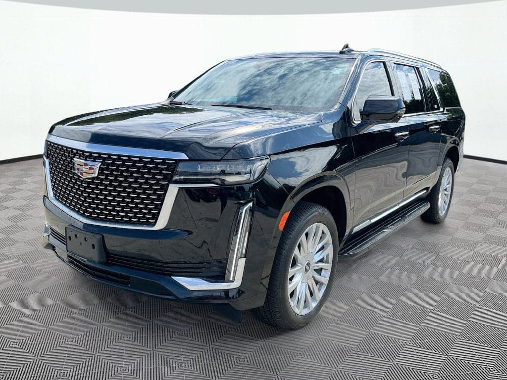 2023 Cadillac Escalade ESV RWD Luxury — photo 1 of 50