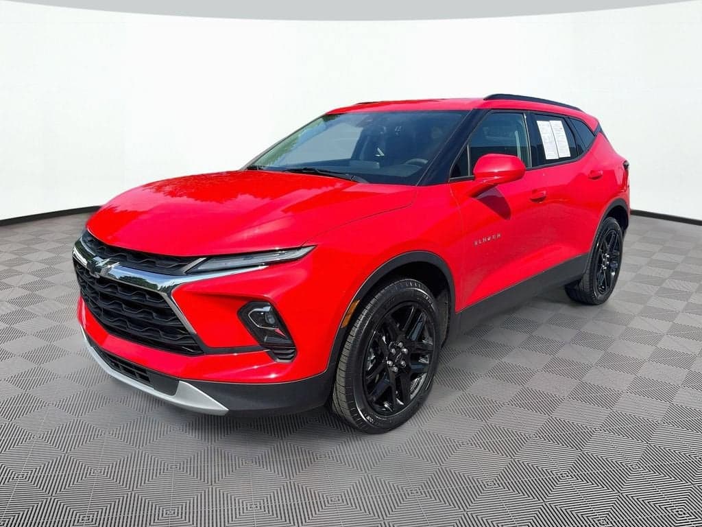 2023 Chevrolet Blazer LT — photo 1 of 54