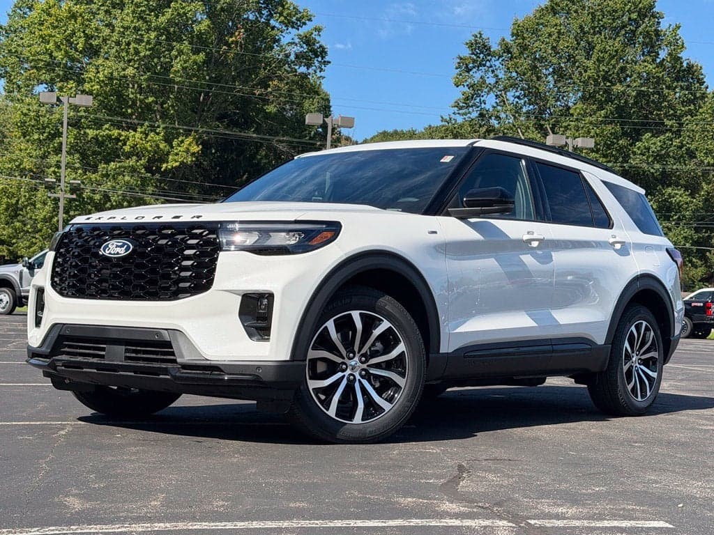 2027 Ford Explorer ST-Line — photo 1 of 67