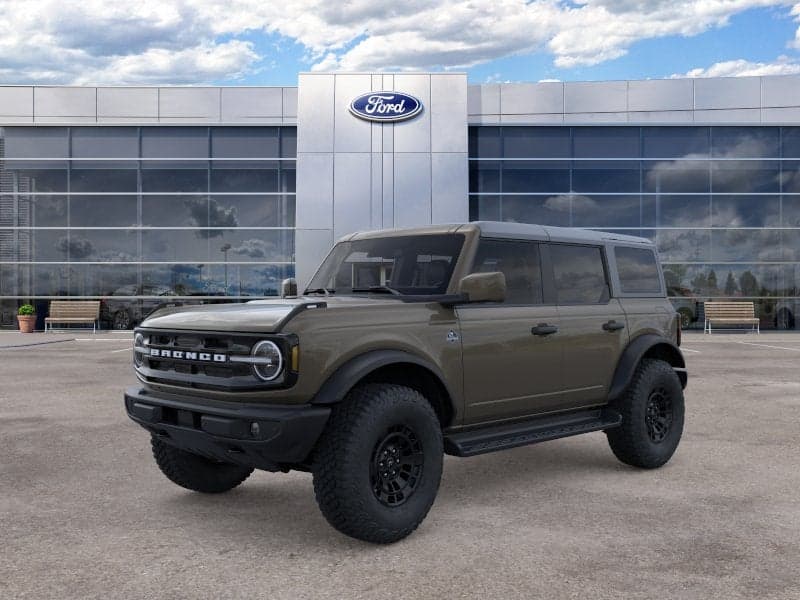 2026 Ford Bronco Outer Banks — photo 1 of 30