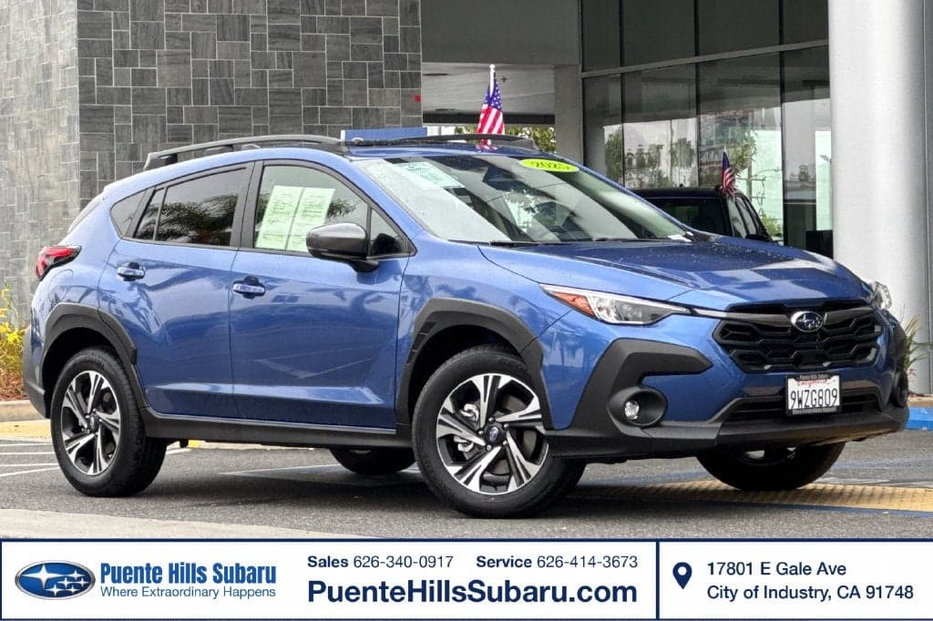 2025 Subaru Crosstrek Premium — photo 1 of 5