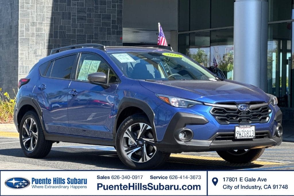 2025 Subaru Crosstrek Premium — photo 1 of 5