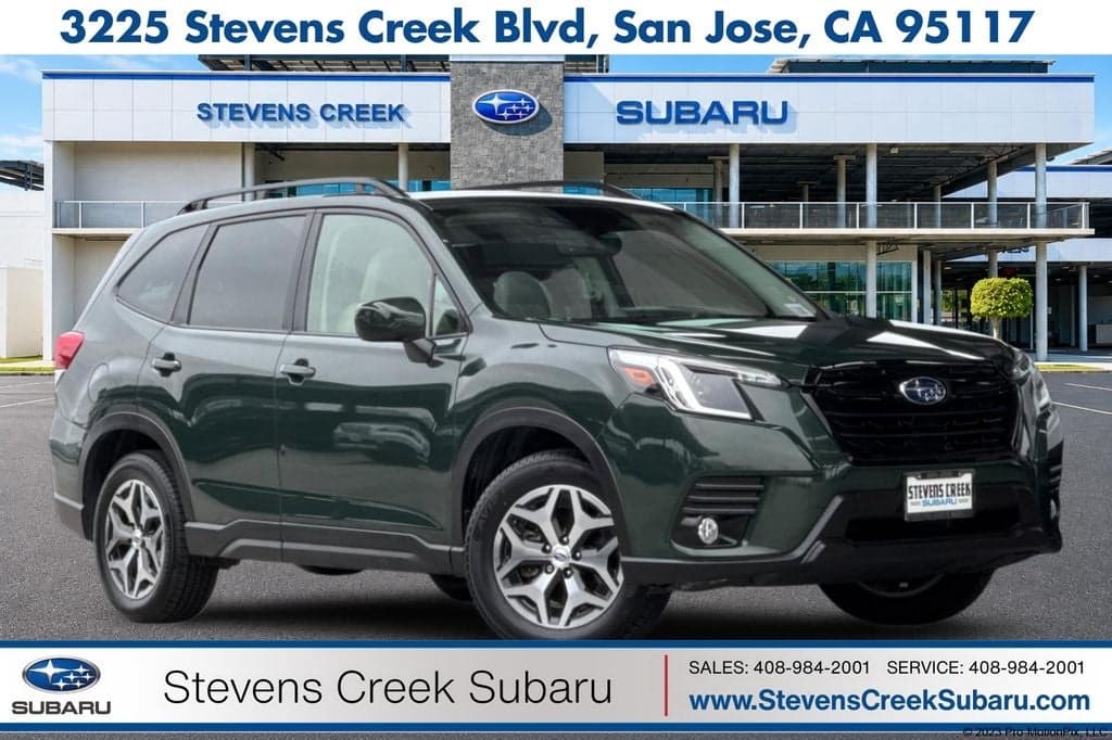 2023 Subaru Forester Premium — photo 1 of 39