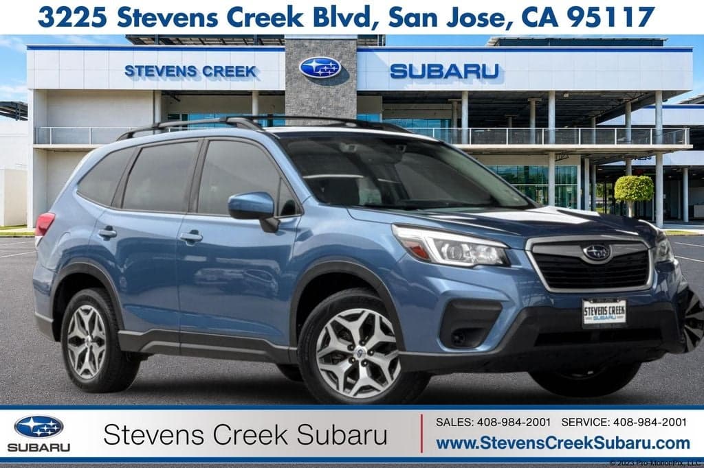 2020 Subaru Forester Premium — photo 1 of 38