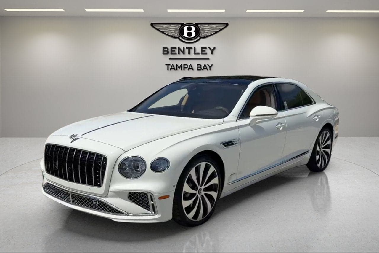 2026 Bentley Flying Spur V8 — photo 1 of 40