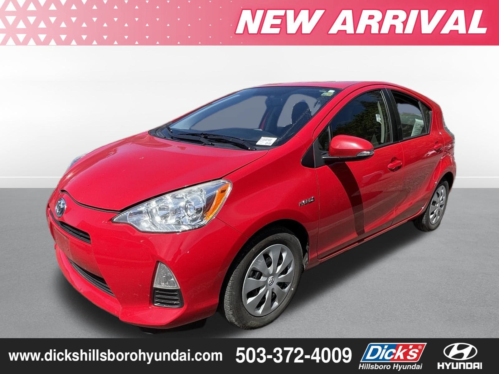 2013 Toyota Prius c Two — photo 1 of 25