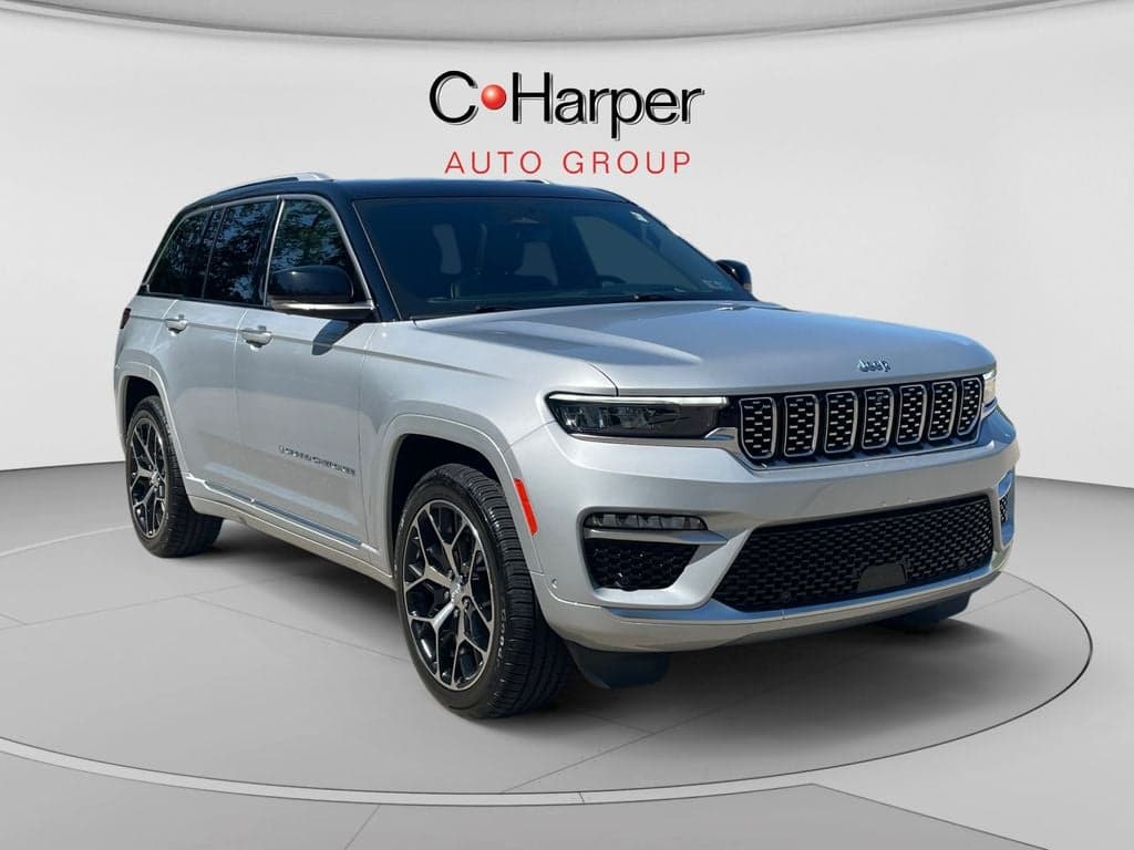2022 Jeep Grand Cherokee Summit Reserve — photo 1 of 48