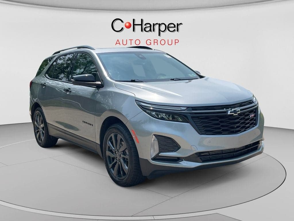 2024 Chevrolet Equinox RS — photo 1 of 48
