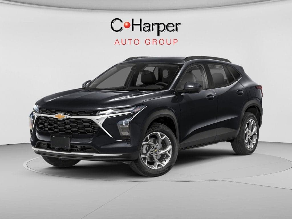 2024 Chevrolet Trax LT — photo 1 of 5