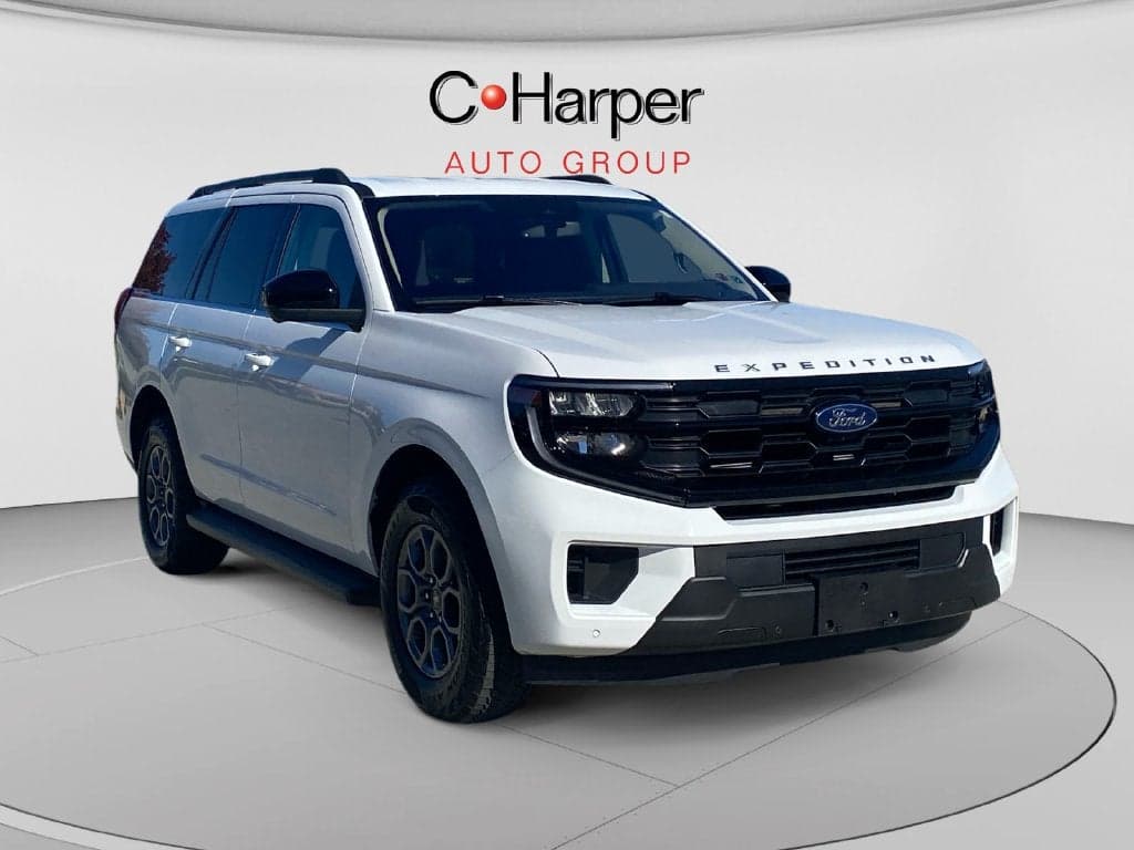 2025 Ford Expedition Active — photo 1 of 5