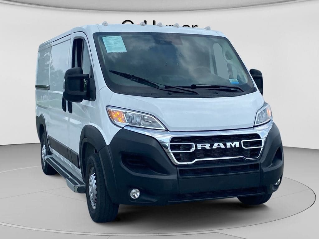 2025 RAM ProMaster 2500 Base — photo 1 of 36