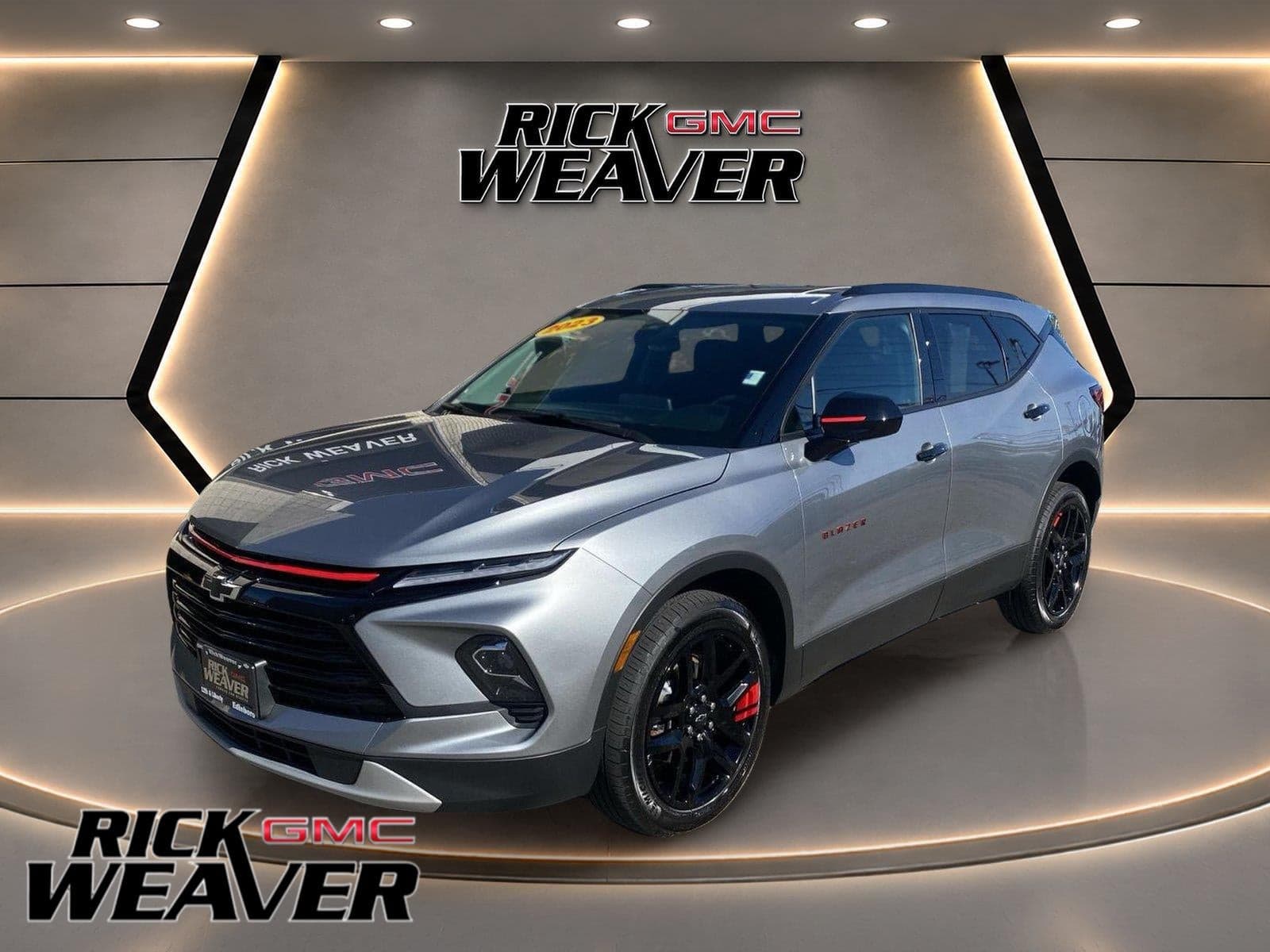 2023 Chevrolet Blazer LT — photo 1 of 5