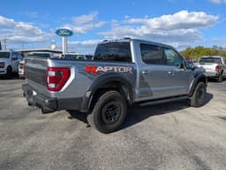 Extra Photo