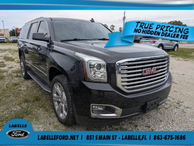 2020 GMC Yukon XL SLT — photo 1 of 5