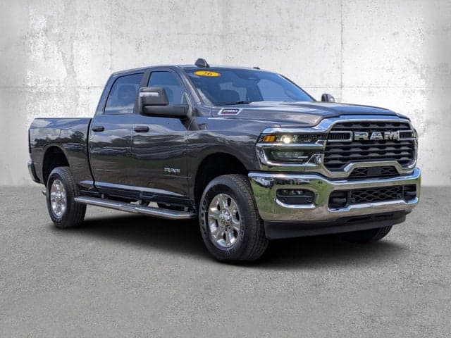 2026 RAM 2500 Big Horn — photo 1 of 32