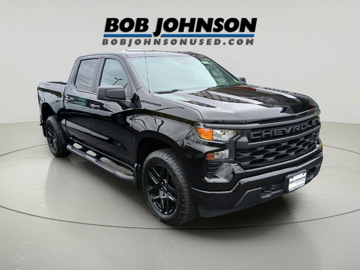 2024 Chevrolet Silverado 1500 Custom — photo 1 of 5