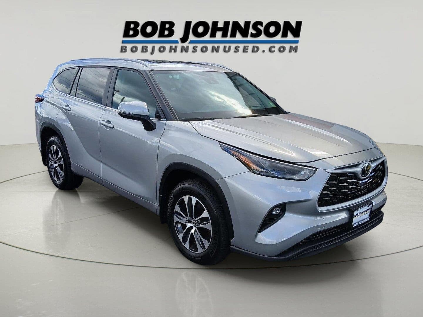 2025 Toyota Highlander XLE — photo 1 of 5