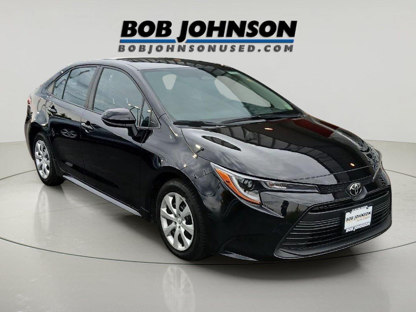 2024 Toyota Corolla LE — photo 1 of 31