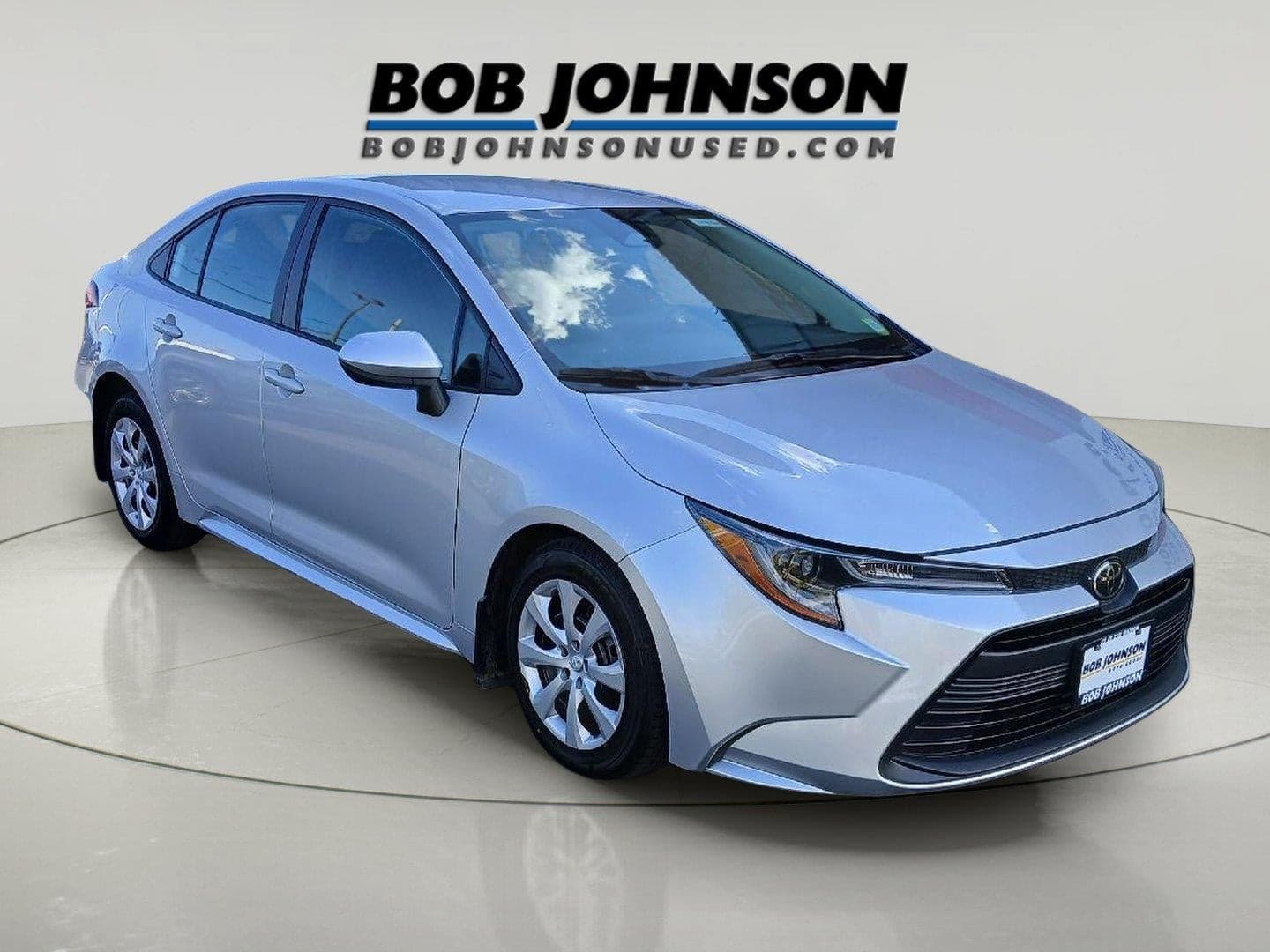 2024 Toyota Corolla LE — photo 1 of 5