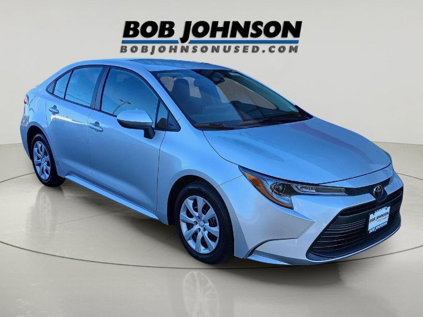 2024 Toyota Corolla LE — photo 1 of 5