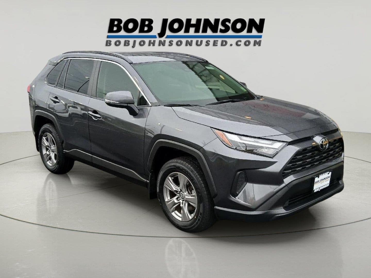 2023 Toyota RAV4 XLE — photo 1 of 5