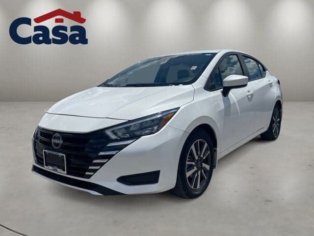 2025 Nissan Versa 1.6 SV — photo 1 of 36