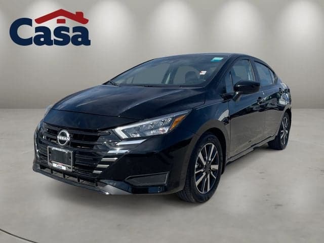 2025 Nissan Versa 1.6 SV — photo 1 of 39