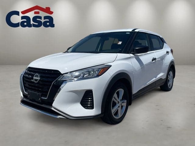 2025 Nissan Kicks Play S — photo 1 of 36