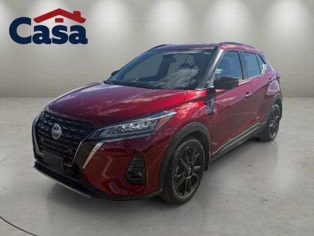 2024 Nissan Kicks SR — photo 1 of 5