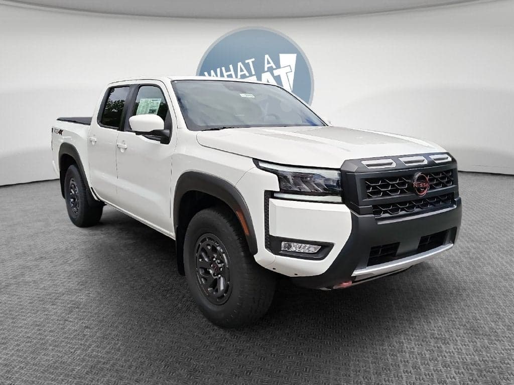 2026 Nissan Frontier PRO-4X — photo 1 of 39