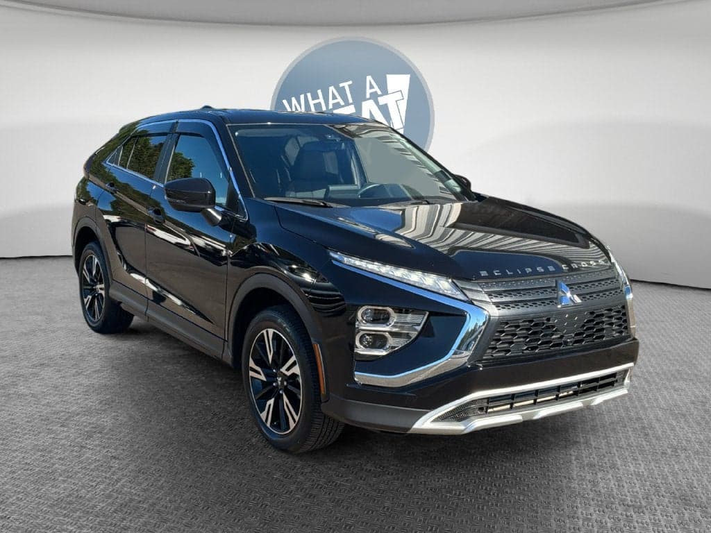 2024 Mitsubishi Eclipse Cross Base — photo 1 of 5