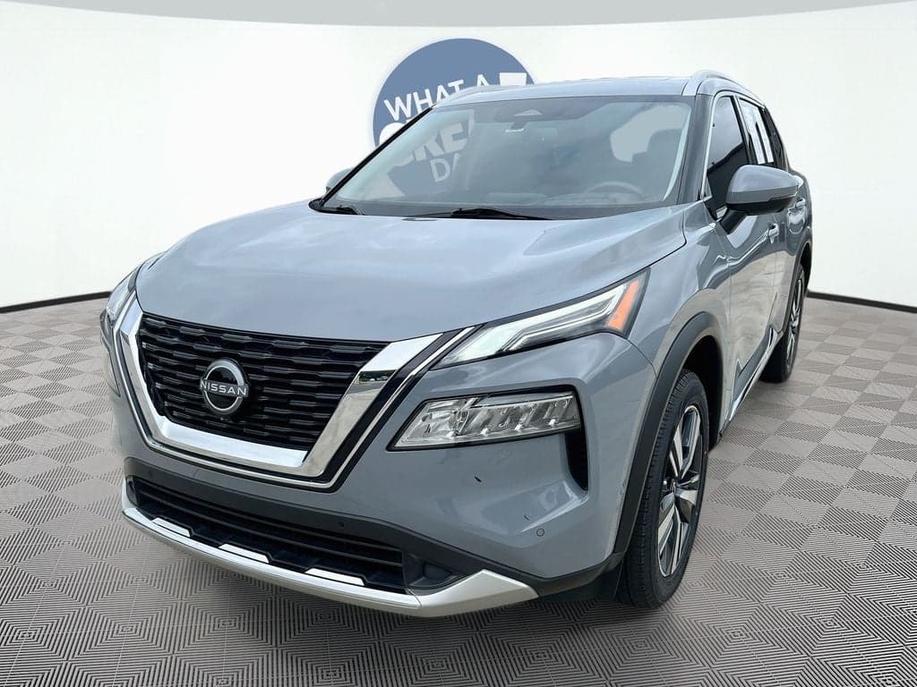 2023 Nissan Rogue Platinum — photo 1 of 47