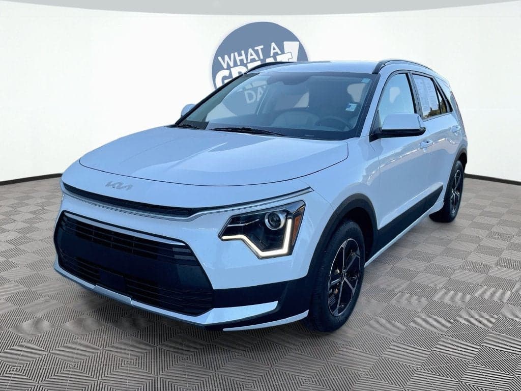 2025 Kia Niro EX — photo 1 of 5