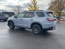 Extra Photo