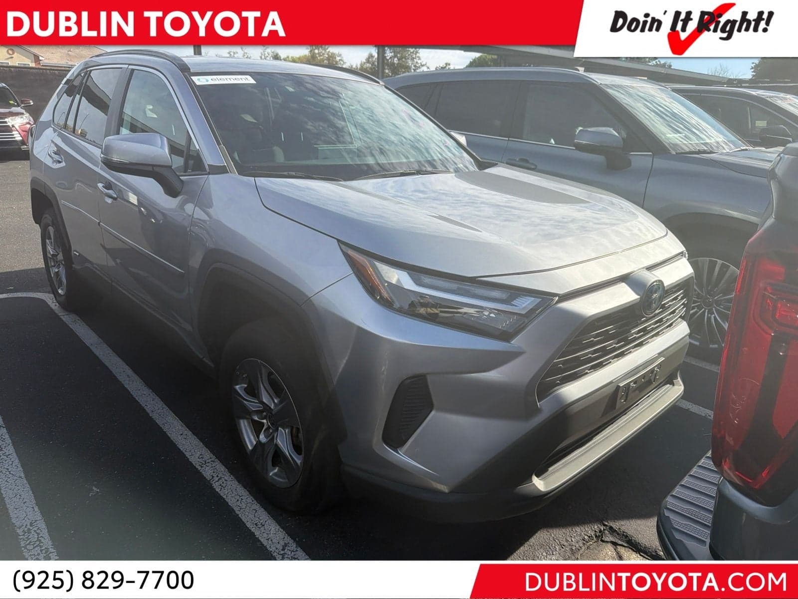 2023 Toyota RAV4 Hybrid LE — photo 1 of 7