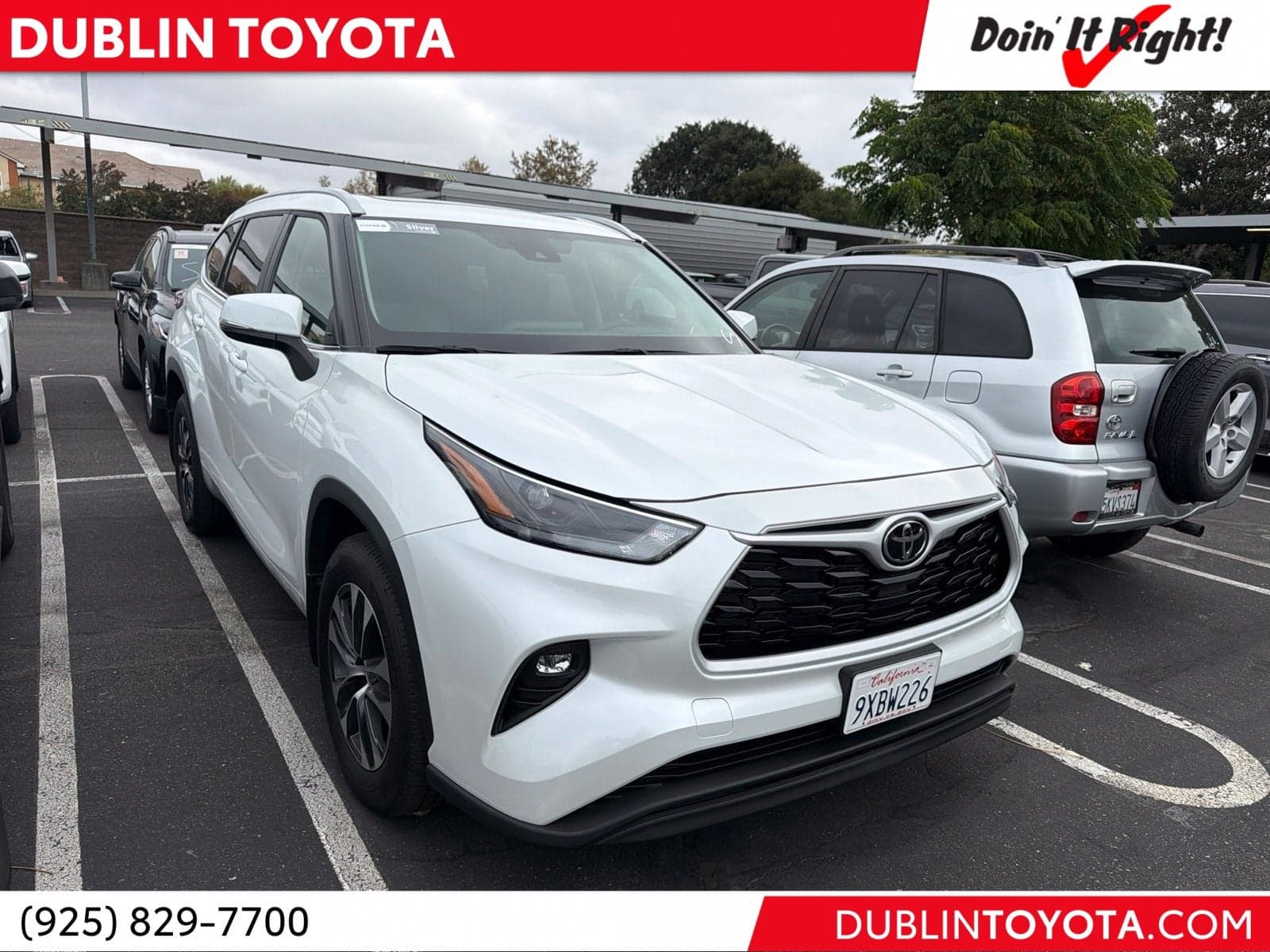 2026 Toyota Highlander XLE — photo 1 of 8