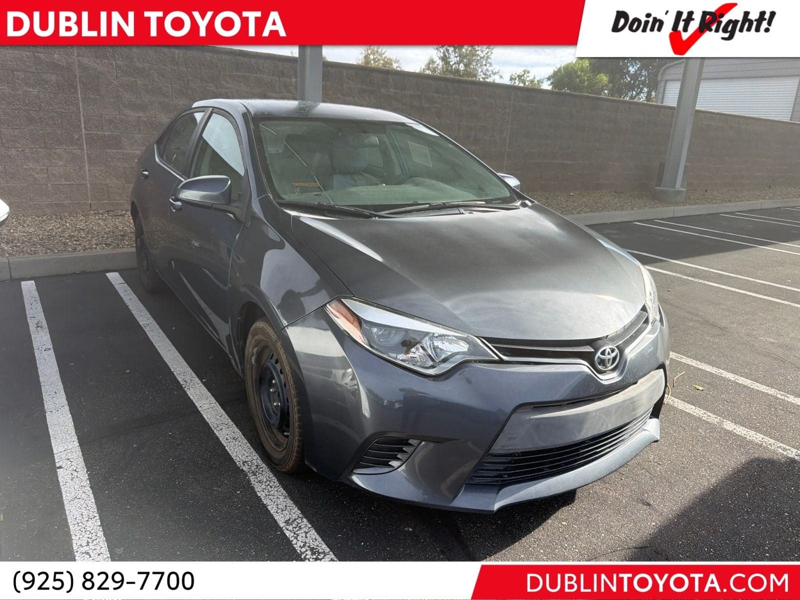 2015 Toyota Corolla LE — photo 1 of 7