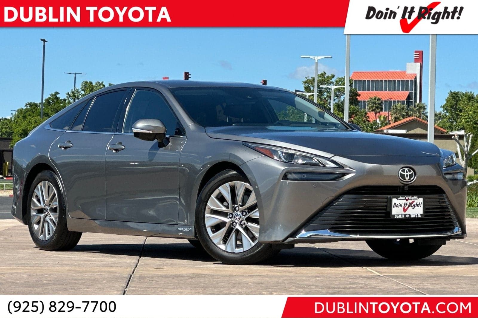 2023 Toyota Mirai XLE — photo 1 of 46