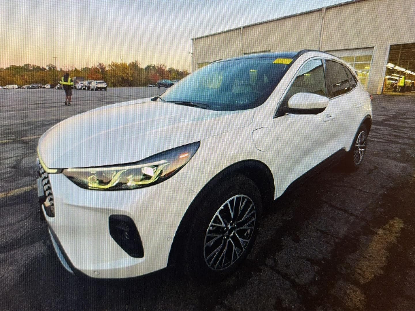 2023 Ford Escape PHEV — photo 1 of 5